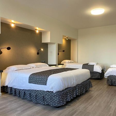 L'Aventure Hotel Morcenx Szoba fotó